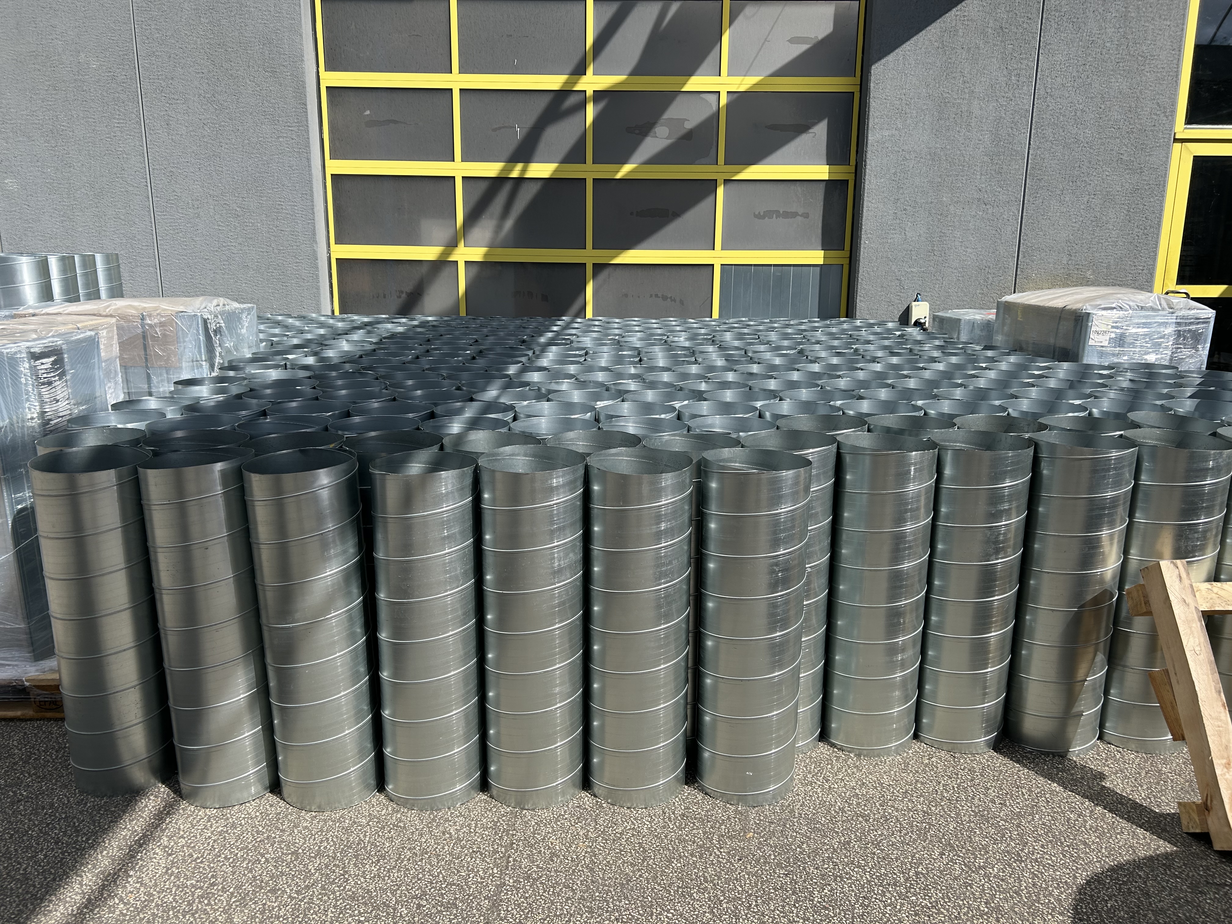 LGT - Großhandel & Fertigung